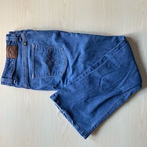 Lucky brand ginger jeans size 18 runs short!